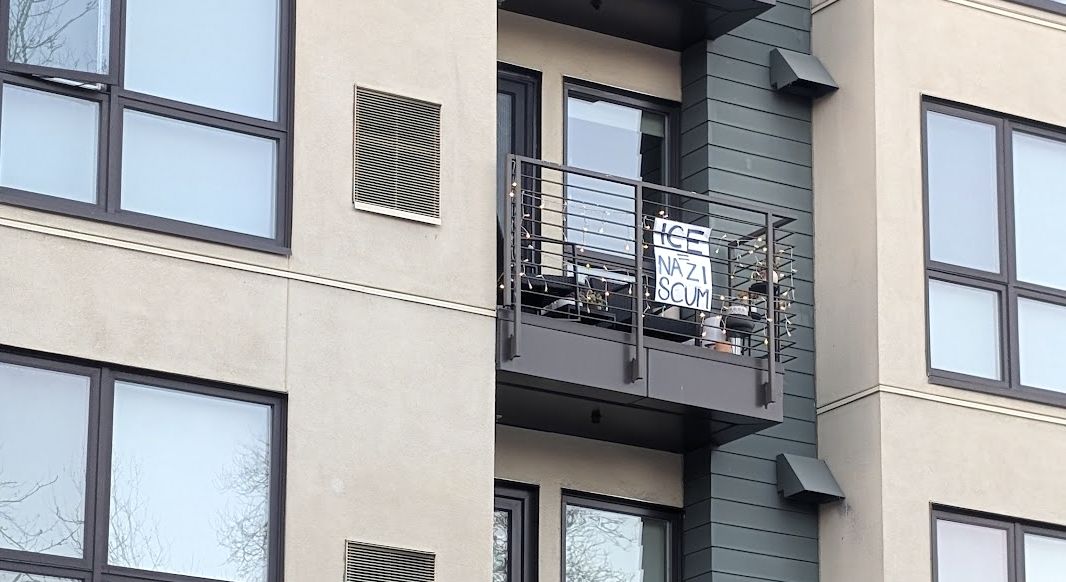 Smunday Reading (Because sometimes Sunday lasts until Monday)