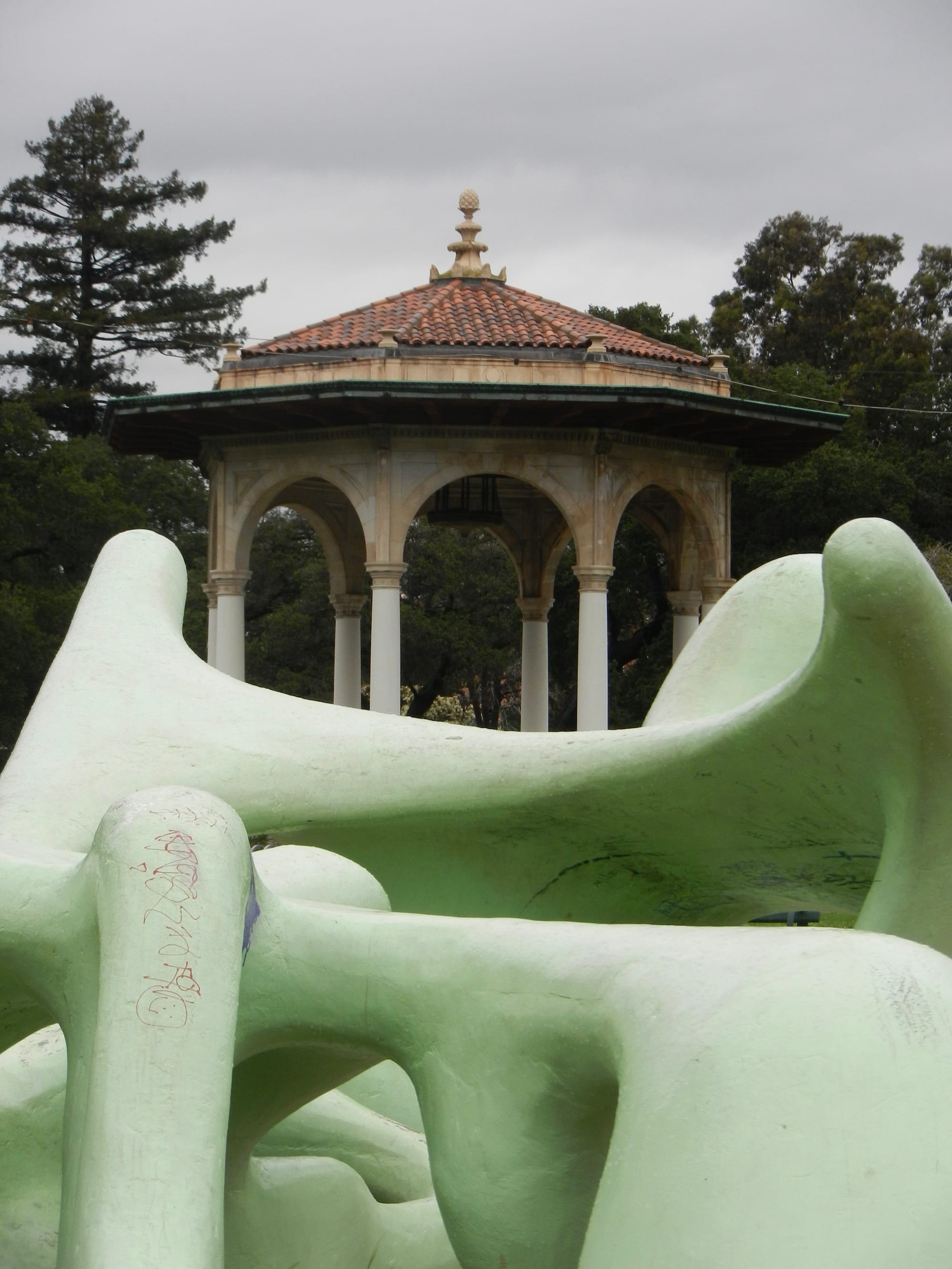 A close-up photo of that sculpture by the lake, cropped in such a way as to look monstrous.